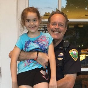 Meet your Posher, Leo